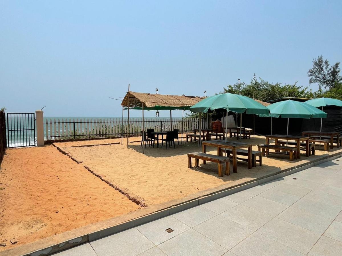 Готель Kay'S By The Sea Ajgaon Екстер'єр фото